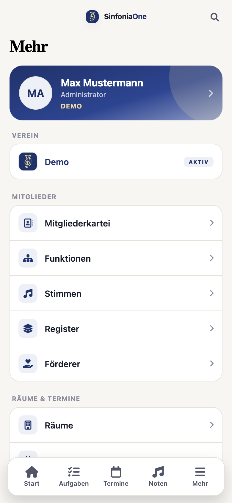 Vereins-Umschalter im „Mehr“-Screen (MoreScreen) mit aufgeklappter Vereinsliste